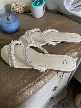 target shell sandals
